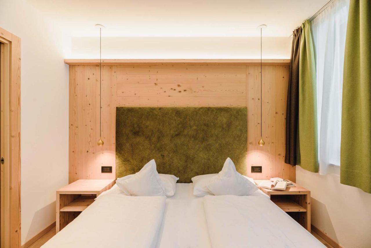 Cesa Edelweiss Living & Spa กัมปีเตลโลดีฟัสซา ภายนอก รูปภาพ